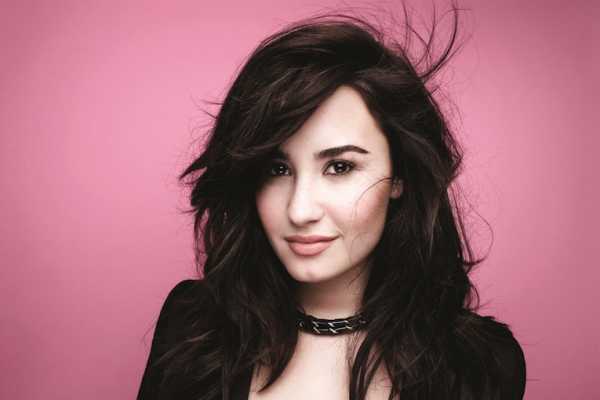 Demi Lovato annucia stop dopo polemiche twitter