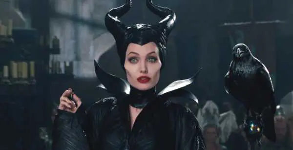Maleficent 2 Angelina Jolie