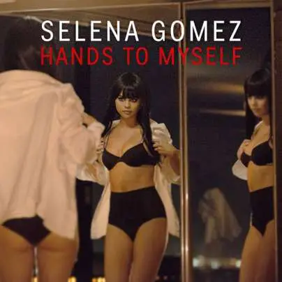 Selena Gomez fa il bagno nuda nel video di Hands to Myself