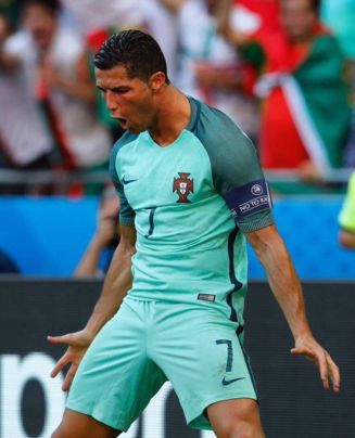 Cristiano Ronaldo esultanza Euro 2016
