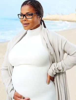 Janet Jackson incinta a 50 anni