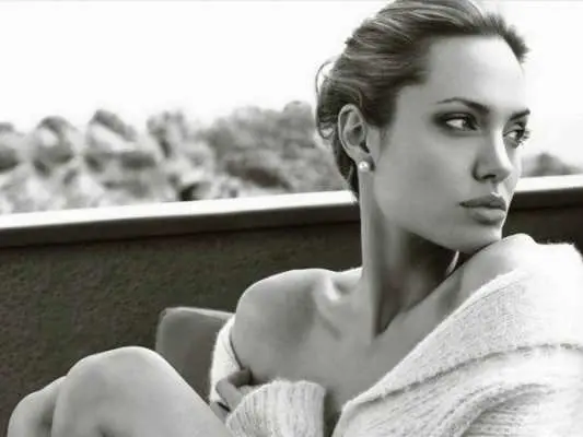 Una foto di Angelina Jolie