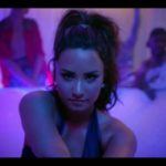 Demi Lovato nel video di Sorry Not Sorry