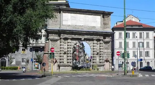 Belle ragazze a Milano - Porta Romana