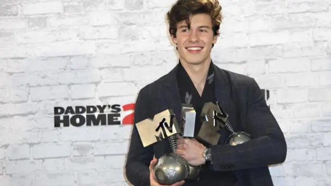 Shawn Mendes e i numerosi premi agli MTV european music awards