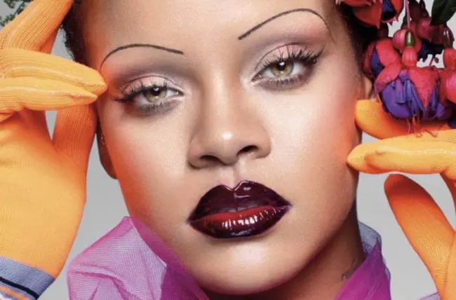 Rihanna biografia fotografica