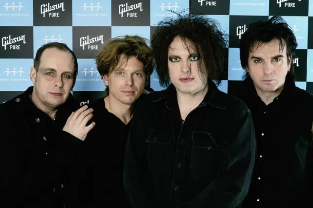 the cure robert smith