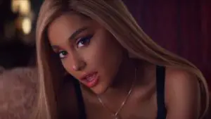 Ariana Grande nel video di Thank U, Next