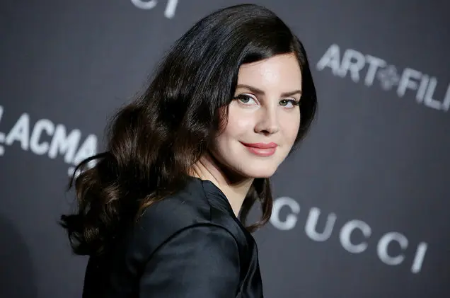 Lana Del Rey annuncia la data di uscita del nuovo album