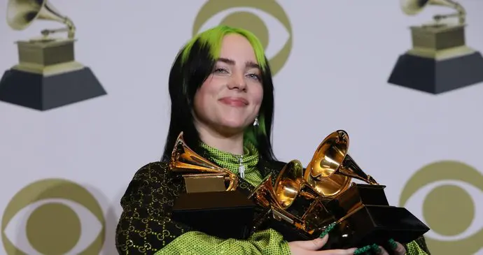 Billie Eilish fa la storia ai Grammy 2020
