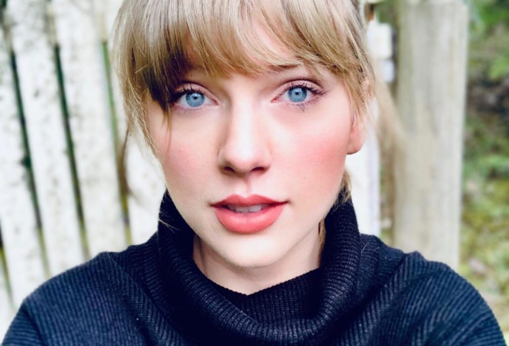 Taylor Swift come donna più bella del mondo nel 2020