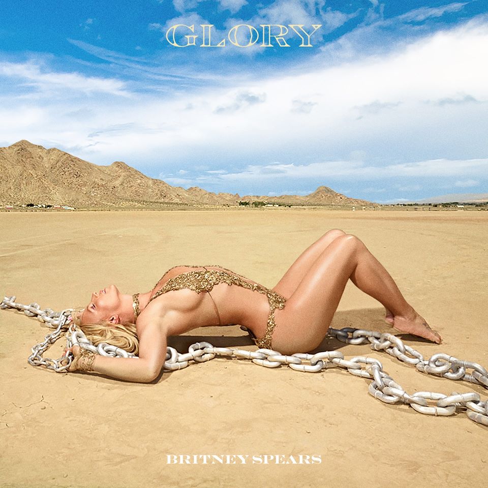 Britney Spears nella nuova cover di Glory.