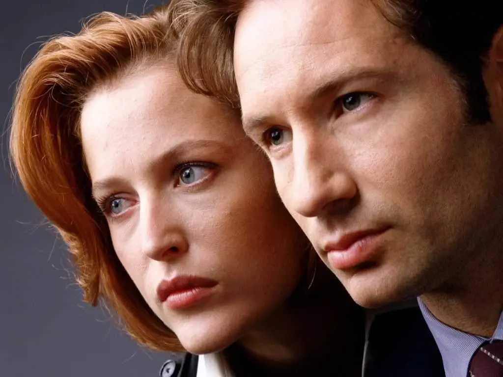 Fox Mulder e Dana Scully in X-Files