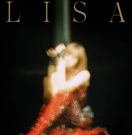 Lisa Blackpink poster debutto solista