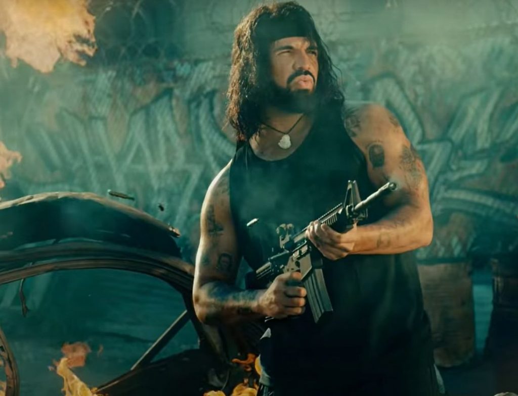 Drake è Rambo nel video di Way 2 Sexy
