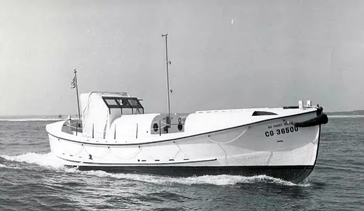 La motovedetta CG-36500