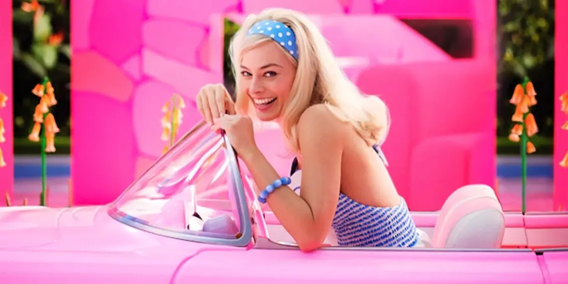 Margot Robbie "Barbie"