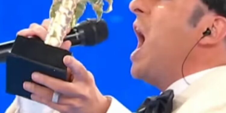 Cicchella imita Sal Da Vinci ad Amici e i fan del cantante vanno su tutte le furie il retroscena che nessuno si aspettava