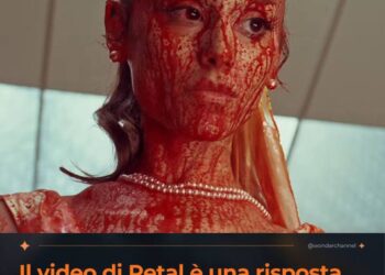 Il video di Petal è una risposta diretta a chi continua a giudicare il corpo di Ariana Grande