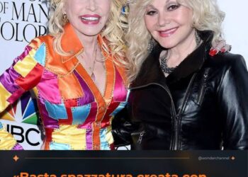 «Basta spazzatura creata con l’AI» la sorella di Dolly Parton denuncia cosa sta succedendo sui social